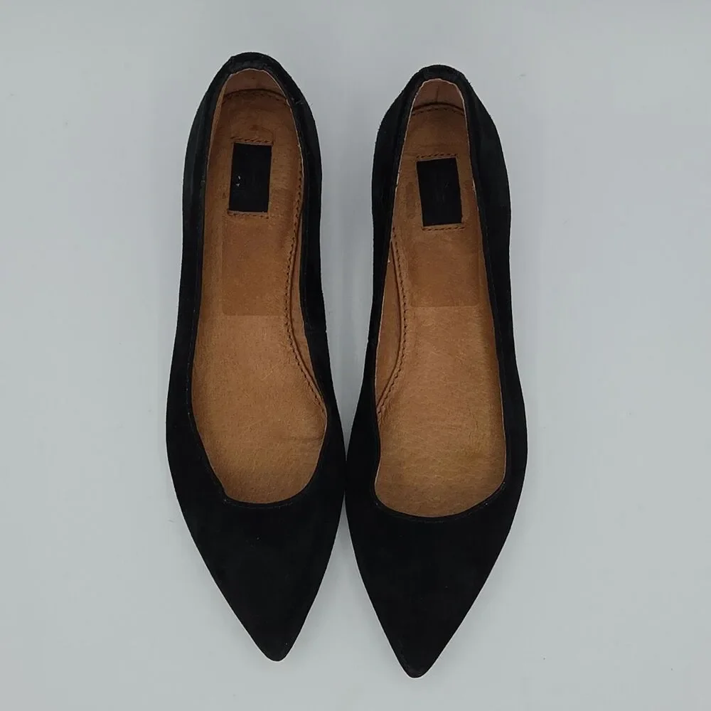Frye Sienna Pointed Toe Ballet Flats Black Suede Womens Shoes Size 6 Slip On